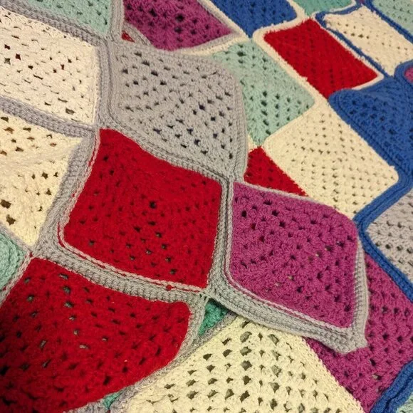 Handmade Afghan Diamond Pattern - Picture 4 of 6